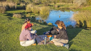 Área de parrillas y picnic