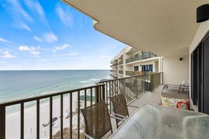 Property grounds - Commodore 1205 3 BR/ BA - Free Beach Chairs! (Panama City Beach)