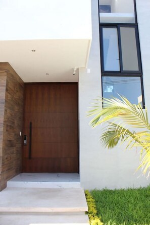 Exterior detail
