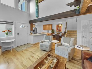 Interior - Fairway Desert Vista Pets Golf Garage (Grand Junction)