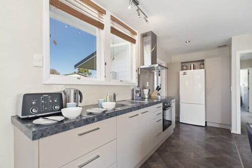 The Orchard House - Turangi Holiday Home