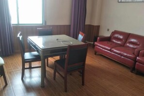 Room - Luanchuan Friendship Business Hotel (Suichuan)