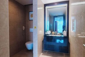 Cots/infant beds - Peninsula Hotel (Xiangshan)