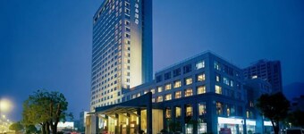 Peninsula Hotel