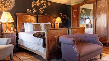 Elite Room | Hypo-allergenic bedding, individually decorated, individually furnished