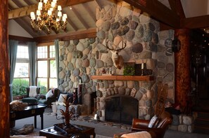 Sala de estar en el lobby