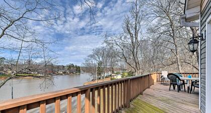 Lakefront Lexington House w/ Spacious Deck!