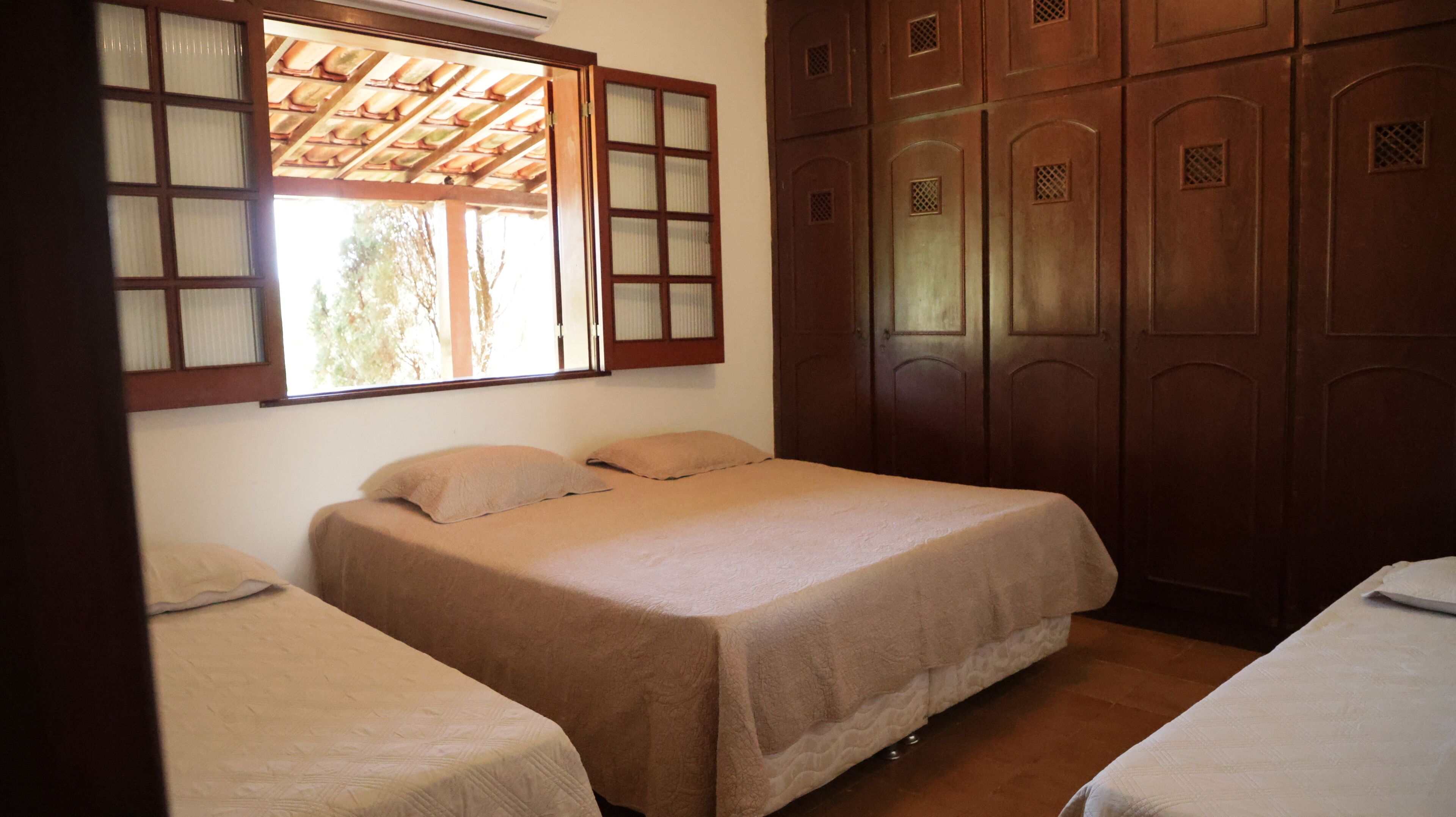 Casa família | Individualmente decorados, individualmente mobiliados, escrivaninha