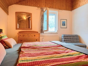 Apartment, 1 Queen Bed, Mountain View | Down comforters, individually decorated, individually furnished - Aliegusta (Gitschtal)