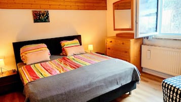 Apartment, 1 Queen Bed, Mountain View | 1 bedroom, down comforters, individually decorated