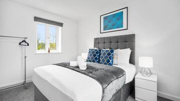 2 habitaciones, tabla de planchar con plancha y wifi gratis