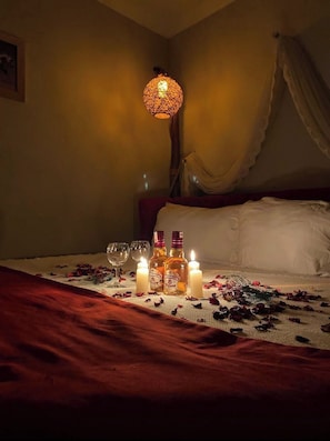 Honeymoon suite, 1 kingsize bed | Dineren op de kamer
