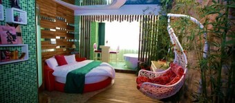 Xiaowang Kingdom Theme Hotel (Shiyan Railway Station North Square Beijing South Road Branch)