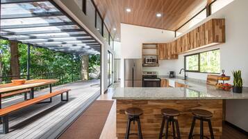 Comfort Villa | Terrace/patio