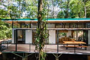 Comfort Villa | Terrace/patio - Casa Henaway (Savegre)