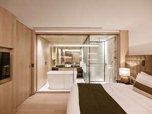 Suite | Bathroom | Designer toiletries, hair dryer, bathrobes, slippers - Pulso Hotel Faria Lima (São Paulo)