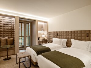 华丽公寓, 2 张单人床 | 高档床上用品、羽绒被、加厚床垫、迷你吧