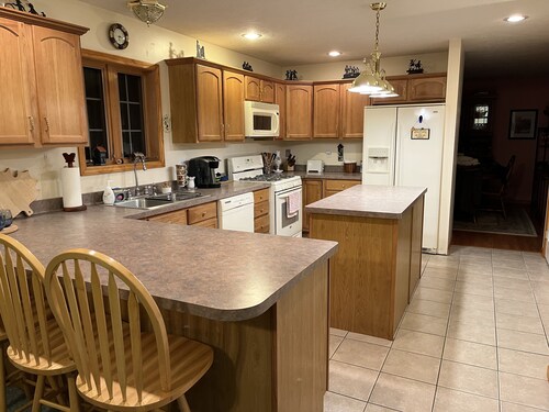 Large Home In Great Valley