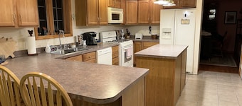 Large Home In Great Valley