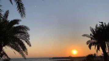 Beach/ocean view