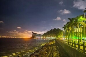 View from property - Yingzhou Business Hotel (Zhuhai)