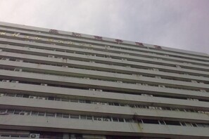 Unclassified image, 2 of 52, button - Yingzhou Business Hotel (Zhuhai)