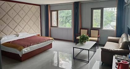 Mouding Minghuang Hotel