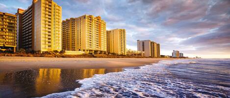 على الشاطئ، مناشف للشاطئ