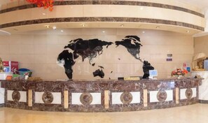 Lobby - Dongfang Hotel (Rushan)