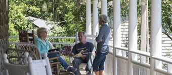 Prairie Edge Suite at the Calhoun House Inn & Suites