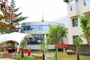 Unclassified image, 5 of 215, button - Tianshui Hotel (Tianshui)