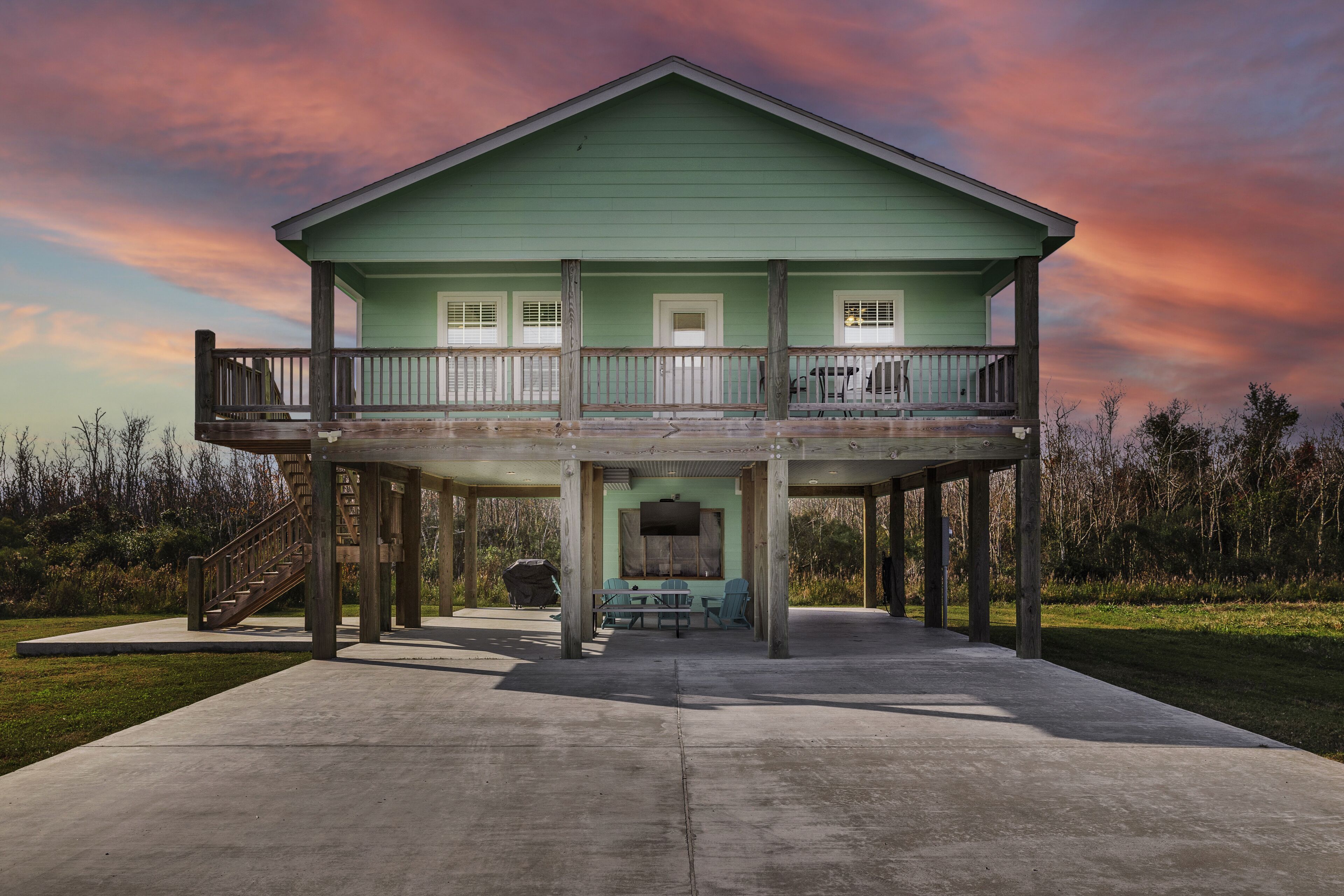 Bayou Teal Lodge