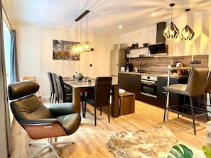 Fridge, microwave, oven, stovetop - App. 5 - wohlB2 (3 Zi, 2 adult + 2 kids) (Braunlage)