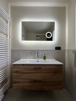 Hair dryer, towels - App. 8 - wohlB2 (3 Zi, 2 Erw+2 Pers.) (Braunlage)