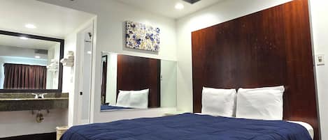 Desk, iron/ironing board, free WiFi, bed sheets