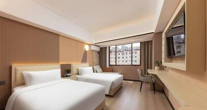Lanting Lijing Hotel (Jiangnan Song City Cultural and Historical Tourism Area Branch)