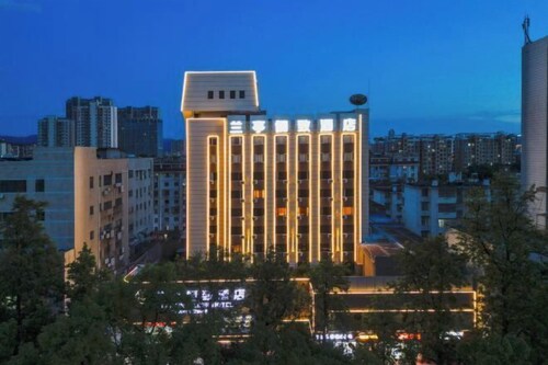 Lanting Lijing Hotel (Jiangnan Song City Cultural and Historical Tourism Area Branch)