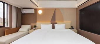 Lanting Lijing Hotel (Jiangnan Song City Cultural and Historical Tourism Area Branch)