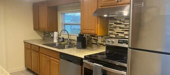 Entire Punta Gorda Home Sleeps 7 Close to I-75