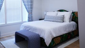 4 habitaciones, tabla de planchar con plancha, wifi y ropa de cama