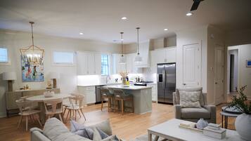 Televisión, chimenea