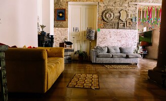 30 吋等離子電視連有線電視頻道