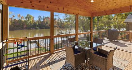 2 Stunning Lakefront Homes: Docks/Fire Pits/Kayaks