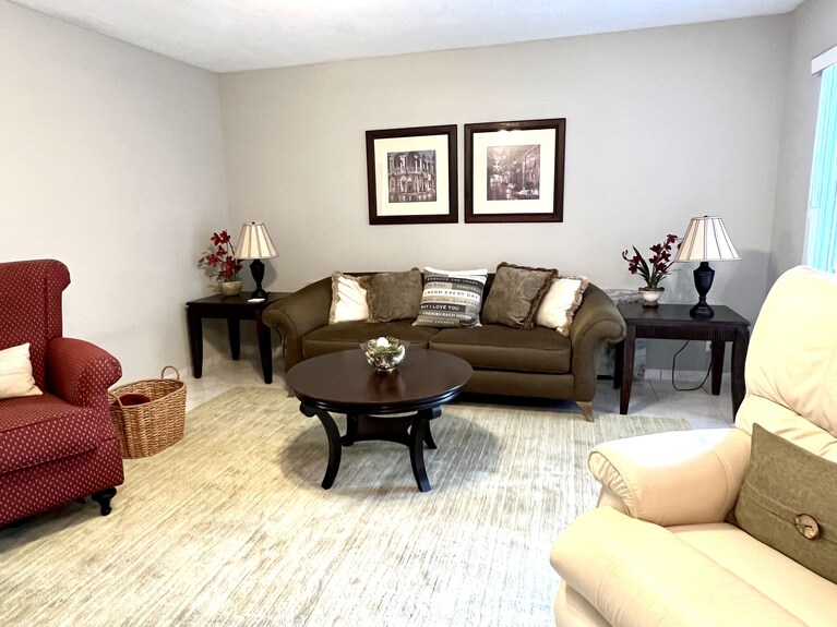 Wellington 1bed 1bath, Just Minutes To Wef And Polo Grounds - Royal Palm Beach, FL