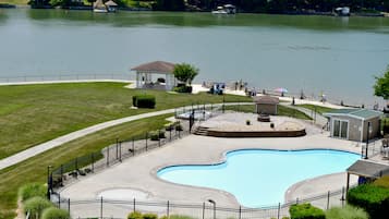 Indoor pool, outdoor pool