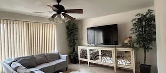 2-Story Home, 10 minutes away from Spring Training!