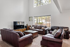 Smart TV, DVD player, foosball, table tennis