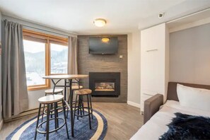 1 Schlafzimmer, Bügeleisen/Bügelbrett, kostenloses WLAN, Bettwäsche