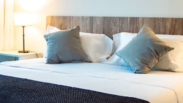 Appartement Deluxe | 1 chambre, couette en duvet d'oie, coffres-forts dans les chambres