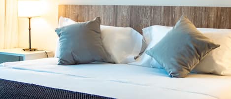 1 bedroom, down duvets, in-room safe, blackout curtains